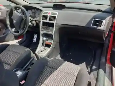 Véhicule à la ferraille peugeot                                            307 cc (s1)                                                                                                                                                                                                                                                rfn                                                                                                                                                                                                                                                        de l'année 2003 alimenté 