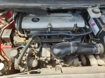 Véhicule à la ferraille peugeot                                            307 cc (s1)                                                                                                                                                                                                                                                rfn                                                                                                                                                                                                                                                        de l'année 2003 alimenté 