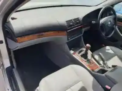 Veículo de Sucata bmw serie 5 berlina (e39) 306s3 do ano 2000 alimentado 