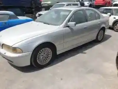 Veículo de Sucata bmw serie 5 berlina (e39) 306s3 do ano 2000 alimentado 