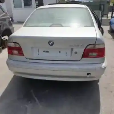 Veículo de Sucata bmw serie 5 berlina (e39) 306s3 do ano 2000 alimentado 