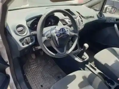 Veículo de Sucata ford fiesta (cb1) kvja do ano 2010 alimentado 