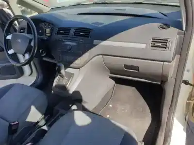 Здавання транспортного засобу ford                                               focus c-max (cap)                                                                                                                                                                                                                                          d-g8da року 2003 потужний 