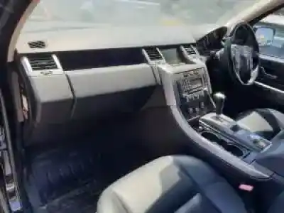 Veicolo di demolizione land rover range rover sport (l320) 276dt dell'anno 2005 alimentato 