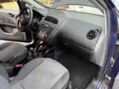 Scrapping Vehicle seat altea (5p1) 2.0 tdi 16v of the year 2005 powered 