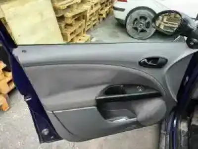 Scrapping Vehicle seat altea (5p1) 2.0 tdi 16v of the year 2005 powered 