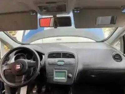 Scrapping Vehicle seat altea (5p1) 2.0 tdi 16v of the year 2005 powered 