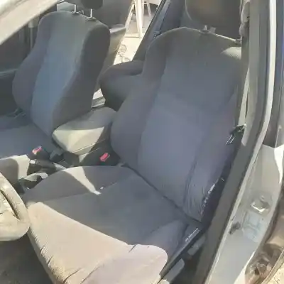 Здавання транспортного засобу toyota corolla (e12) 3zzfe року 2003 потужний 