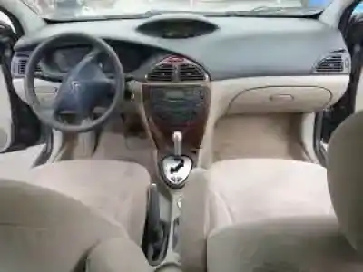 Scrapping Vehicle citroen c5 break 2.0 16v cat (rfn / ew10j4) of the year 2001 powered 