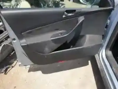 Veicolo di demolizione volkswagen passat berlina (3c2) d-bkp dell'anno 2005 alimentato 