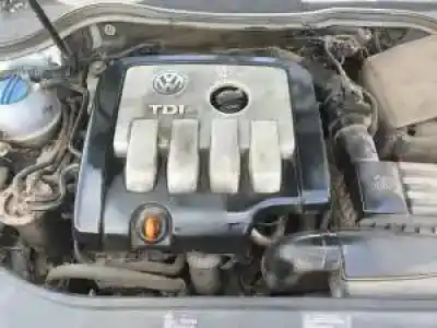 Veicolo di demolizione volkswagen passat berlina (3c2) d-bkp dell'anno 2005 alimentato 