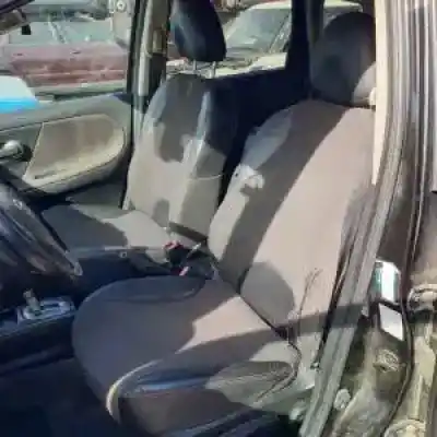 Scrapping Vehicle nissan note (e11e) hr16de of the year 2012 powered 