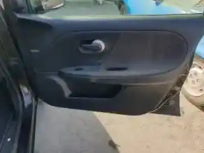 Scrapping Vehicle nissan note (e11e) hr16de of the year 2012 powered 