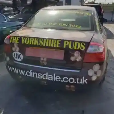 Hurda Aracı audi a4 berlina (8e) awx yılın 2001 güçlü 