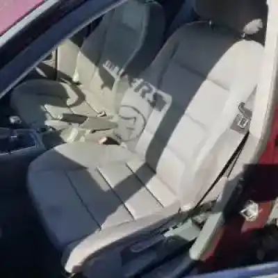 Hurda Aracı audi a4 berlina (8e) awx yılın 2001 güçlü 