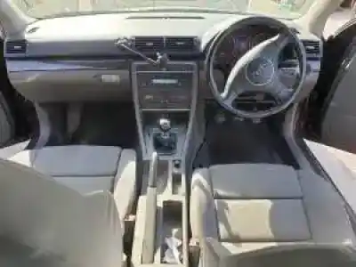 Hurda Aracı audi a4 berlina (8e) awx yılın 2001 güçlü 