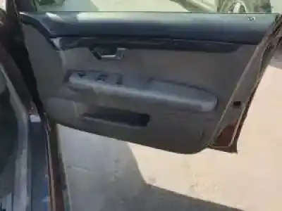 Hurda Aracı audi a4 berlina (8e) awx yılın 2001 güçlü 