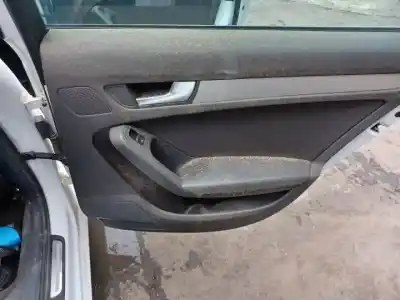 Veículo de Sucata audi a4 berlina (b8) cjcb do ano 2012 alimentado 