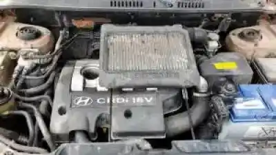 Veicolo di demolizione hyundai santa fe (sm) d4ea-v dell'anno 2001 alimentato 