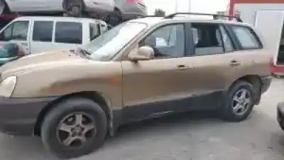 Veicolo di demolizione hyundai santa fe (sm) d4ea-v dell'anno 2001 alimentato 