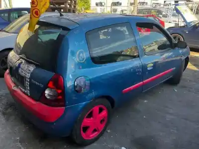 Здавання транспортного засобу renault clio ii fase ii (b/cb0) k4m744 року 2001 потужний 