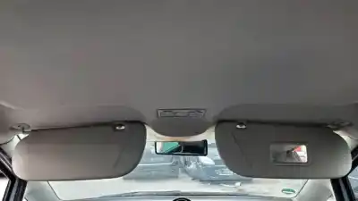 Здавання транспортного засобу ford galaxy (vy) auy року 2000 потужний 