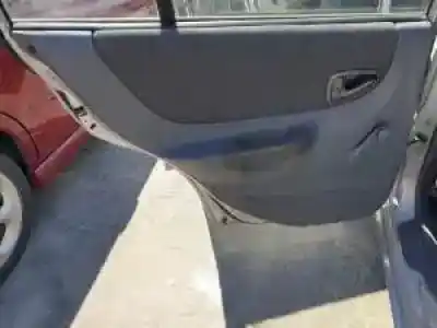 Scrapping Vehicle hyundai accent (lc) g4ea of the year 1999 powered 