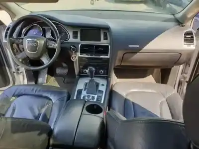 Sloopvoertuig audi                                               q7 (4l)                                                                                                                                                                                                                                                    bug                                                                                                                                                                                                                                                        van het jaar 2006 aangedreven 