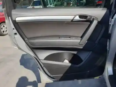 Sloopvoertuig audi                                               q7 (4l)                                                                                                                                                                                                                                                    bug                                                                                                                                                                                                                                                        van het jaar 2006 aangedreven 