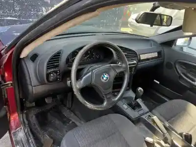 Veículo de Sucata bmw serie 3 berlina (e36) 184e2 do ano 1991 alimentado 