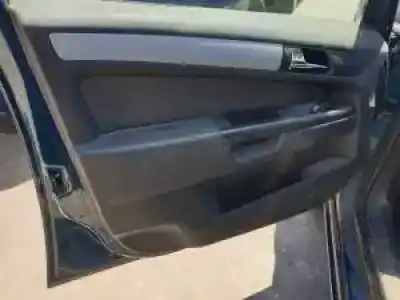 Scrapping Vehicle opel zafira b z16yng of the year 2005 powered 