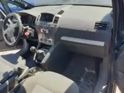 Scrapping Vehicle opel zafira b z16yng of the year 2005 powered 