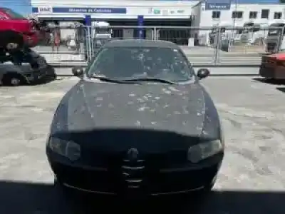 Veicolo di demolizione alfa romeo 147 (190) 937a2000 dell'anno 2004 alimentato 