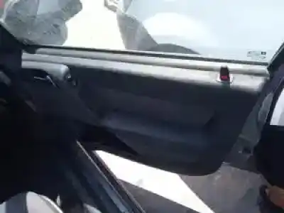 Vehicul casat opel astra g berlina y22dtr al anului 2002 alimentat 