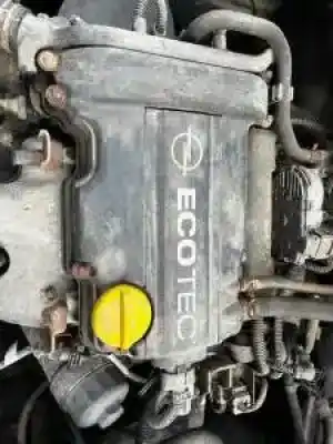 Veículo de Sucata opel corsa c (f68) z10xep do ano 2003 alimentado 
