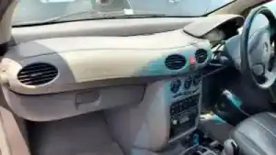 Veículo de Sucata mercedes-benz clase a (w168) 166990 do ano 1999 alimentado 