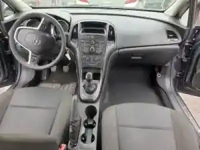 Здавання транспортного засобу opel astra j lim. a13dte року 2009 потужний 