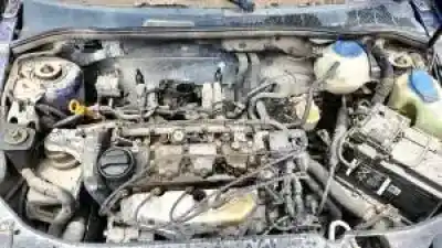 Veículo de Sucata volkswagen polo berlina (6n2) g/aud do ano 1999 alimentado 