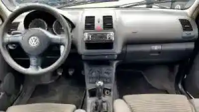 Veículo de Sucata volkswagen polo berlina (6n2) g/aud do ano 1999 alimentado 