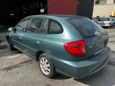 Verschrottungsfahrzeug kia rio (dc) a3d des jahres 2002 angetrieben 