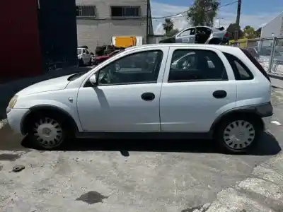 Scrapping Vehicle opel corsa c g-z12xe of the year 2000 powered 