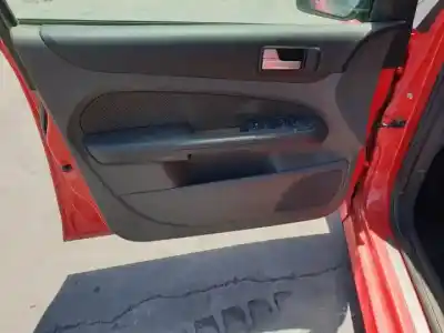 Veículo de Sucata ford focus berlina (cap) g6dd do ano 2004 alimentado 