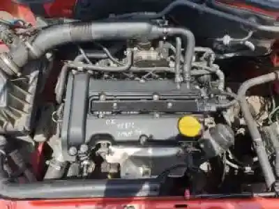 Veicolo di demolizione opel tigra twin top g-z14xep dell'anno 2004 alimentato 