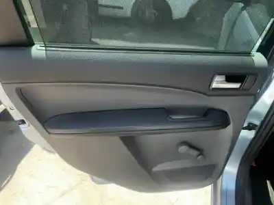 Здавання транспортного засобу ford                                               focus c-max (cap)                                                                                                                                                                                                                                          d-g8da року 2003 потужний 