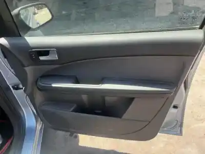 Здавання транспортного засобу ford                                               focus c-max (cap)                                                                                                                                                                                                                                          d-g8da року 2003 потужний 