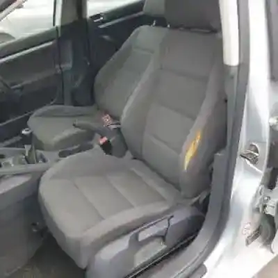 Veículo de Sucata volkswagen golf v berlina (1k1) bkd do ano 2003 alimentado 