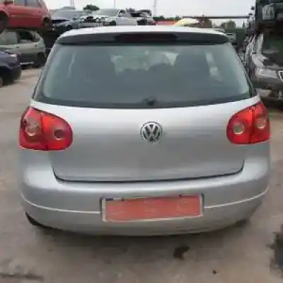 Veículo de Sucata volkswagen golf v berlina (1k1) bkd do ano 2003 alimentado 