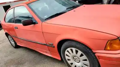 Veicolo di demolizione bmw serie 3 compacto (e36) g-164e2 dell'anno 1994 alimentato 