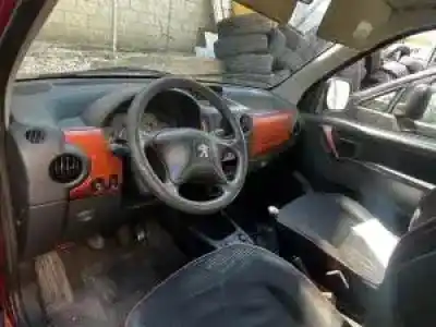 Veículo de Sucata peugeot partner (s2) rhy do ano 2002 alimentado 