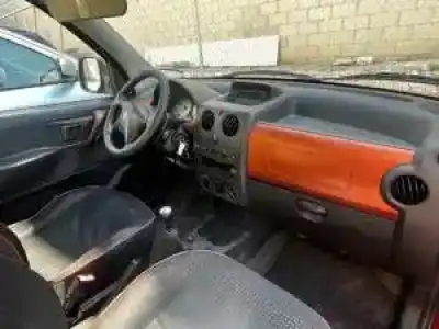 Veículo de Sucata peugeot partner (s2) rhy do ano 2002 alimentado 